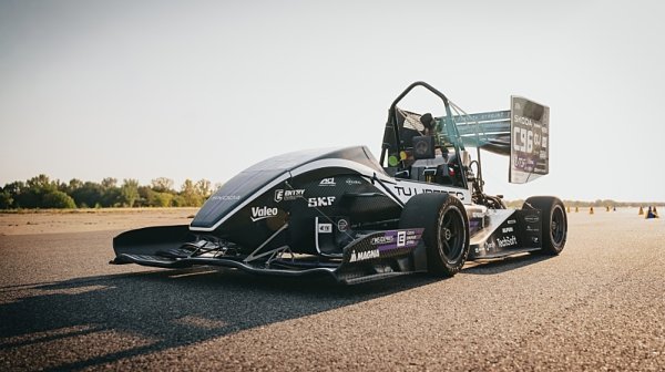 Osmý monopost týmu FS TUL Racing míří na mezinárodní závody